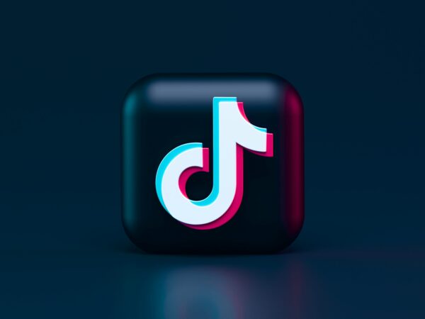 TikTok Marketing: Grow Your Account & Master TikTok